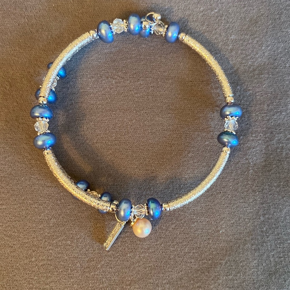 Vantel Pearls Bracelet